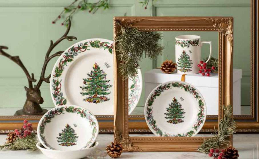 Spode Christmas Tree Wreath