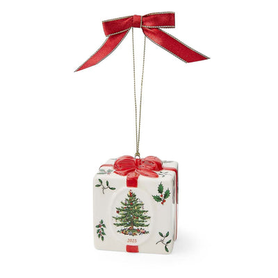Christmas Tree Gift Box Ornament