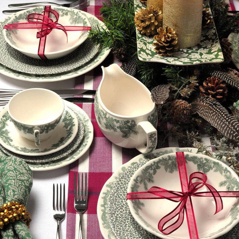 Spode Ruskin House - Wreath Teacup and Saucer