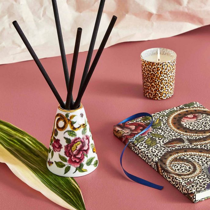 Creatures of Curiosity White Floral Diffuser