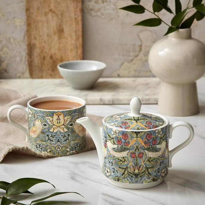 Morris &amp; Co. Strawberry Thief Tea Set for One