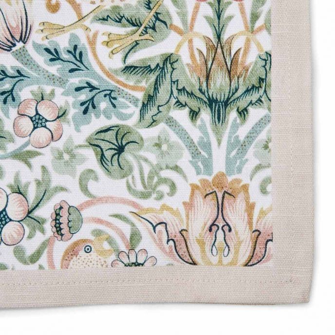 Morris &amp; Co. Stawberry Thief Table Runner